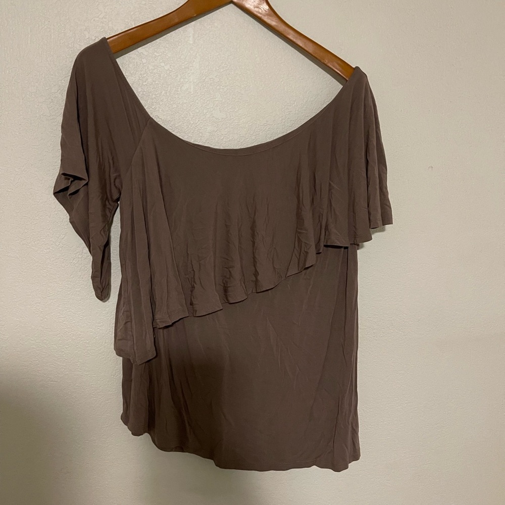 Women's One-Shoulder Ruffle Blouse - Brown